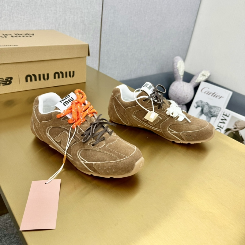 Miu Miu Casual Shoes